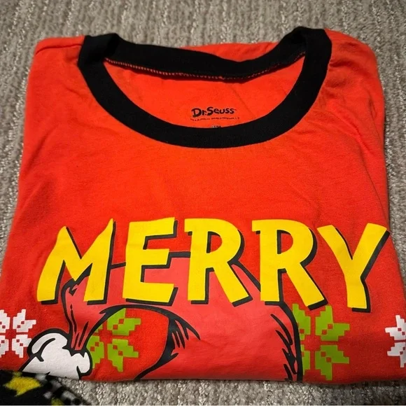 The Grinch “Merry Whatever” Sleep Tee Shirt and Pajama Pant Set Mens Medium - Picture 4 of 6